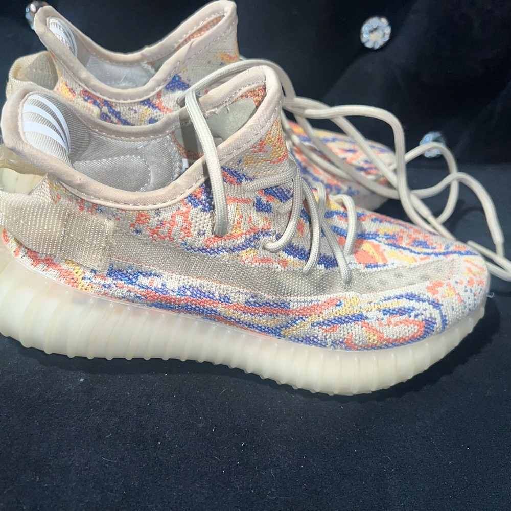 Adidas Yeezy Boost 350 V2 Multicolor Sneakers